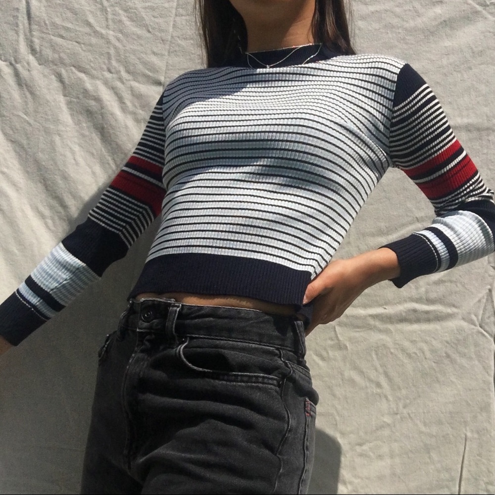 Striped ribbed long sleeve tee🦋🦋